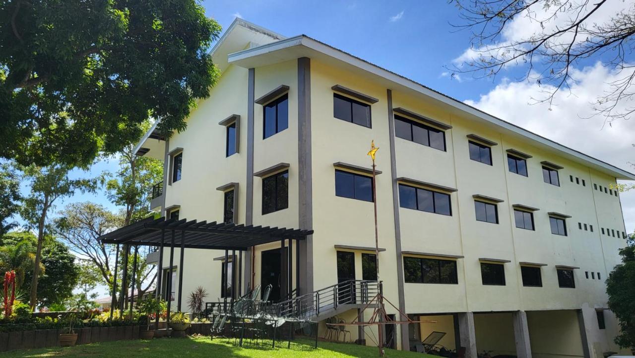 Bakasyunan Resort And Conference Center - Tanay Exterior photo